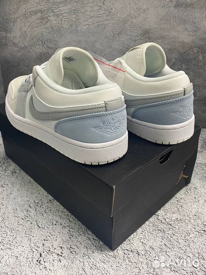 Кроссовки Nike Air Jordan 1 Low Paris