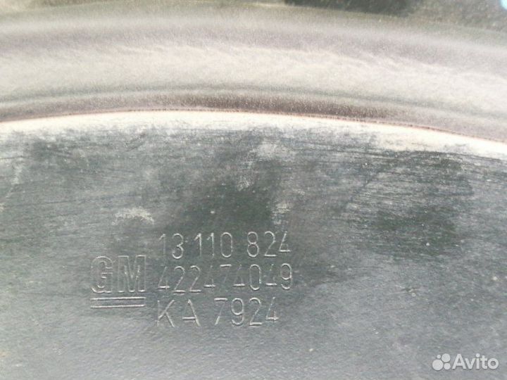 Кронштейн Opel Astra H L35 Z18XER 2009