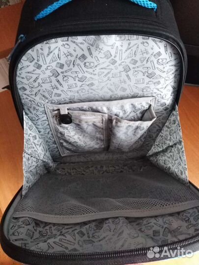 Ранец школьный каркасный