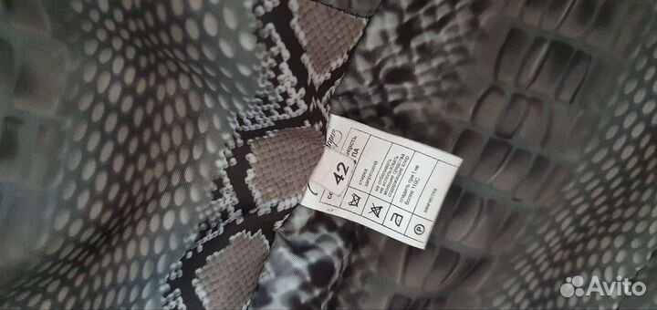 Пальто женское 42 44