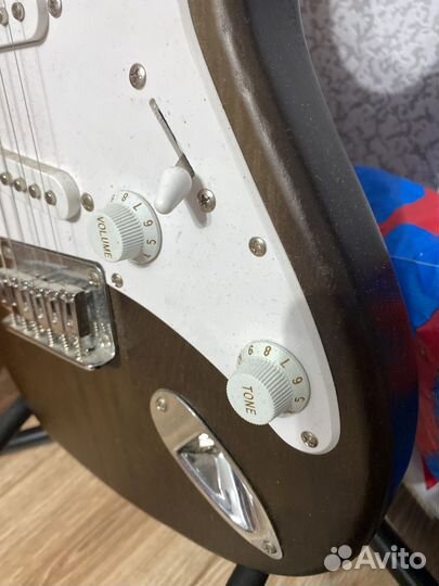 Электро гитара с комбиком