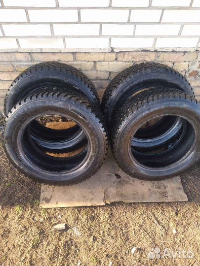 Dunlop SP Winter Ice 03 185/65 R15