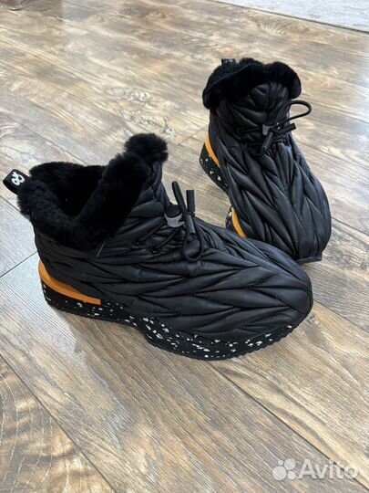Зимняя обувь женская