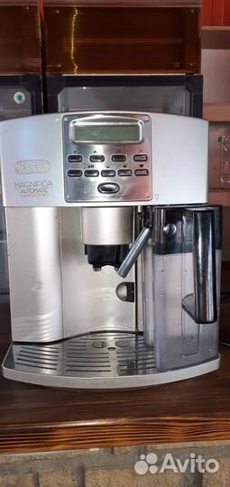 Кофемашина delonghi magnifica s cappuccino