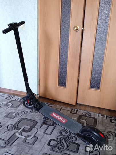 Электронный самокат yamato
