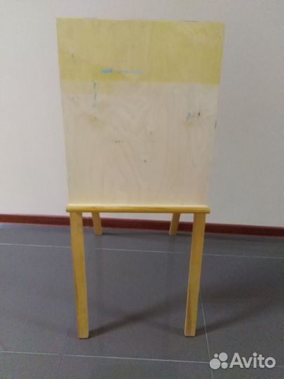 Продам мольберт для рисования