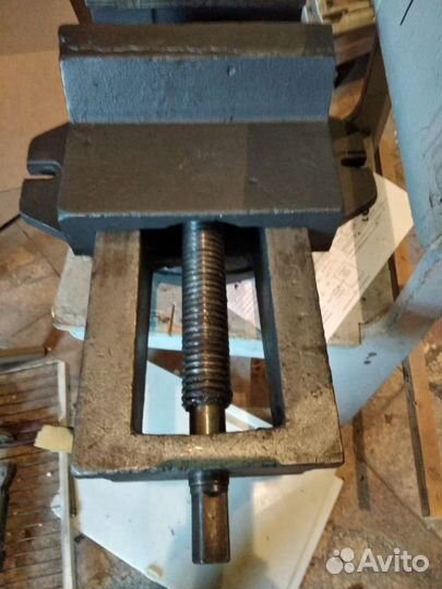 Тиски станочные 250 мм СССР