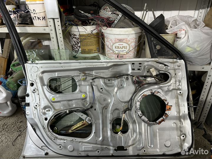 Дверь Toyota Carina 211