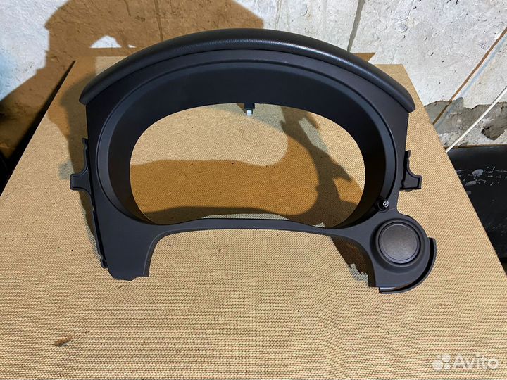 Накладка панели приборов Mitsubishi Outlander 3