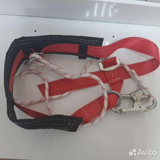 Пояс (привязь) страховочный