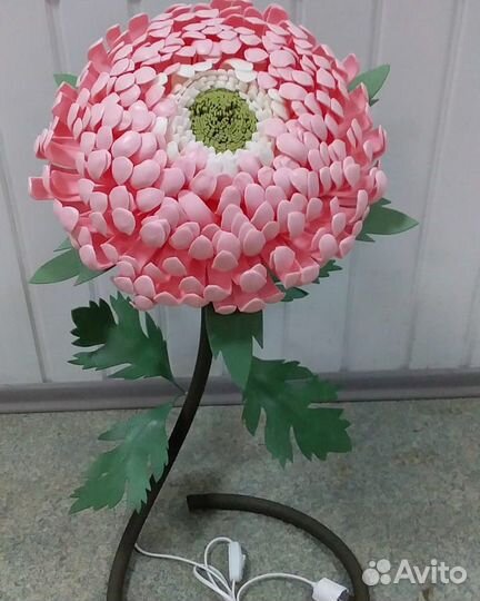 Ростовые цветы из изолона