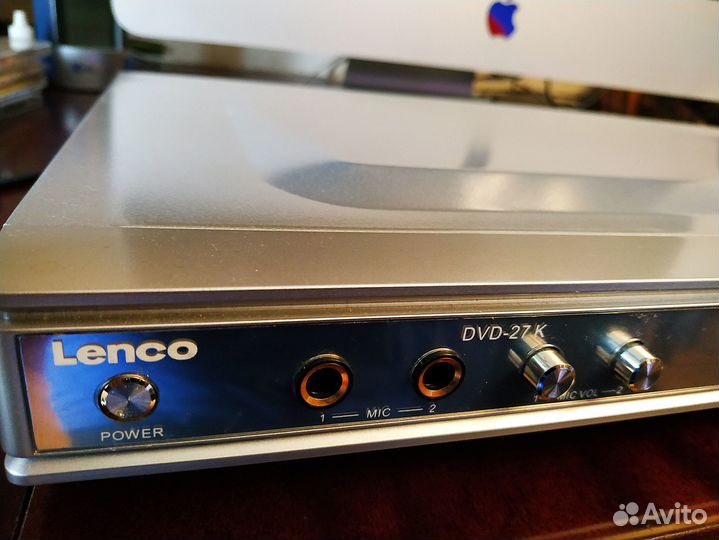 DVD player lenco with karaoke