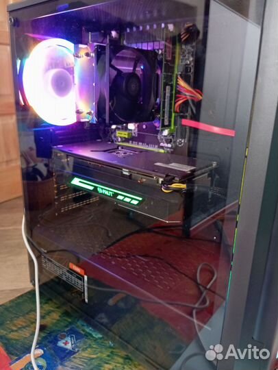 Игровой компьютер с монитором
