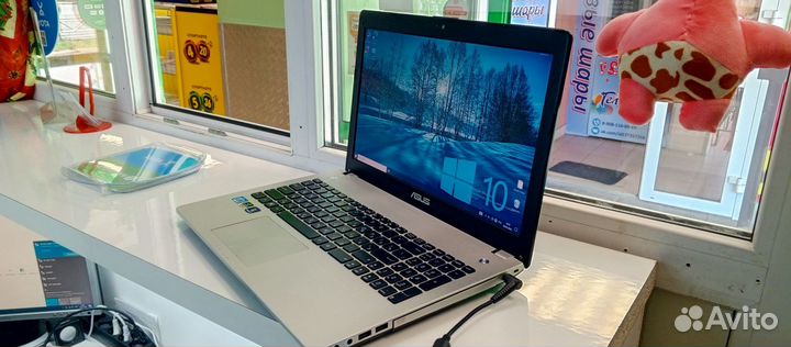 Ноутбук Asus N56V