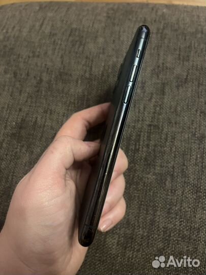 iPhone 11 Pro, 64 ГБ