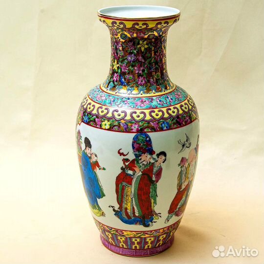 Фарфоровая Ваза