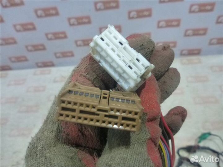 Проводка двери передняя левая Mitsubishi Outlander