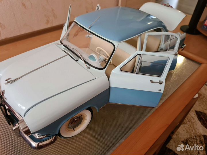 Модель 1:8 газ 21 