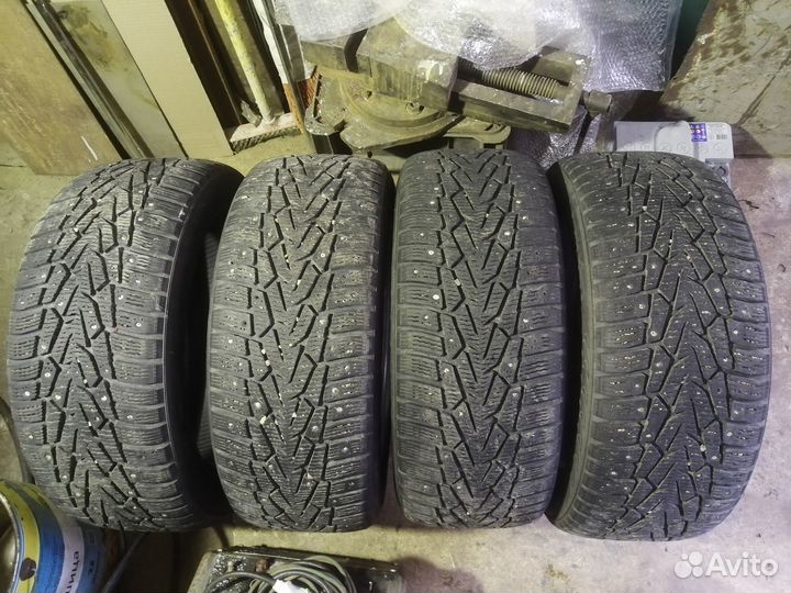 Nokian Tyres Hakkapeliitta 7 225/50 R17