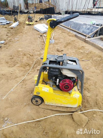 Аренда прокат тяжелые виброплиты 520, виброкаток
