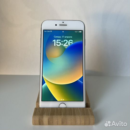 iPhone 8, 64 ГБ