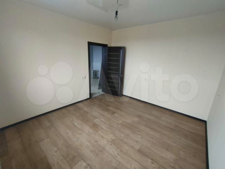2-к. квартира, 50 м², 5/5 эт.