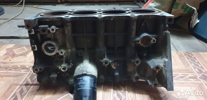 Блок на suzuki grand vitara j20a