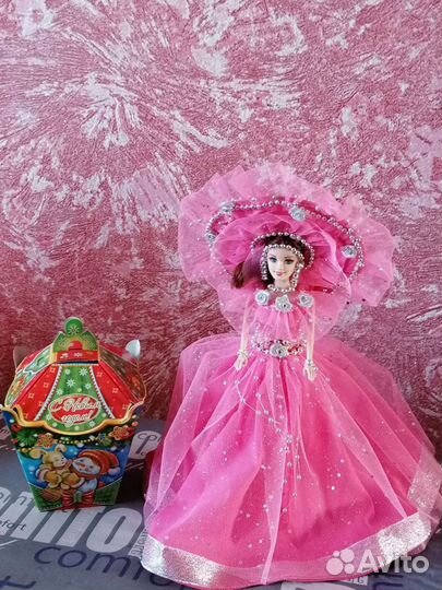 Кукла барби