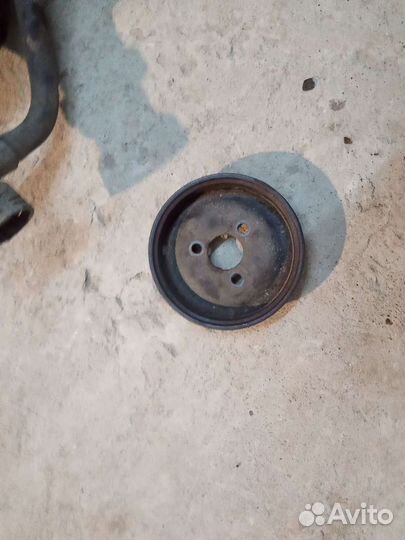 Шкив насоса гур VW Passat(B5) 1.6л 