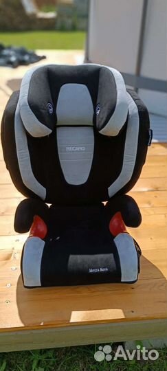 Автокресло recaro Monza Nova