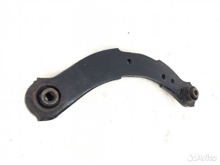 Рычаг поперечный верх задний правый Mitsubishi