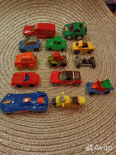 Машинки из киндер сюрпризов
