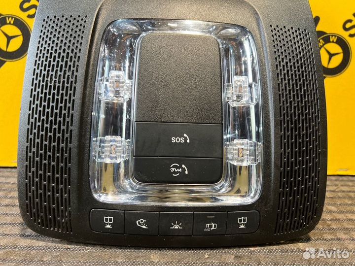 Плафон освещения салона Mercedes Benz A200 W177