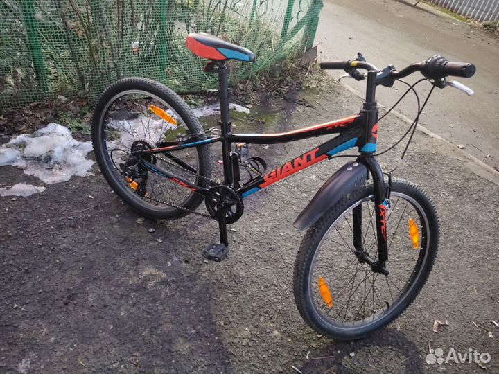 Велосипед подростковый Giant