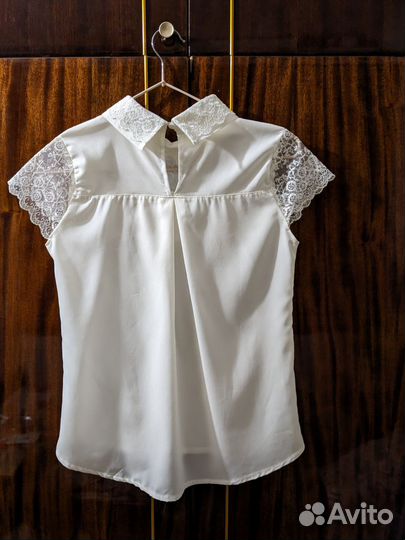 Блузка нарядная 140