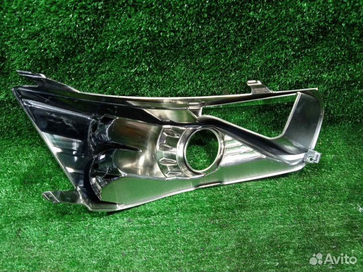 Маска фары Mi-do (14-20) L б/у