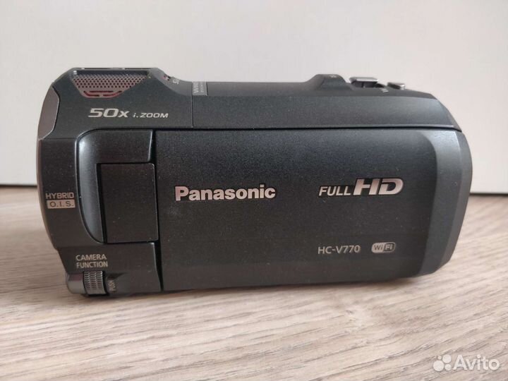 Видеокамера Panasonic HC-V770