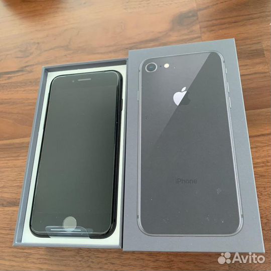 iPhone 8, 256 ГБ