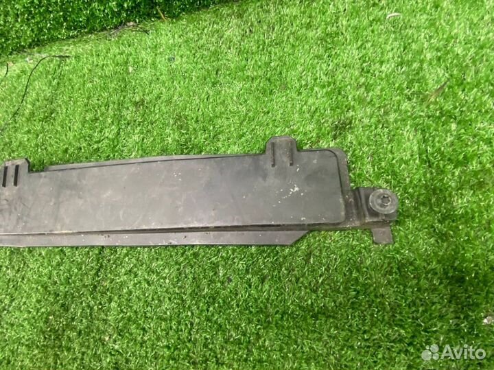 Кронштейн панели Volkswagen Polo 5 5954