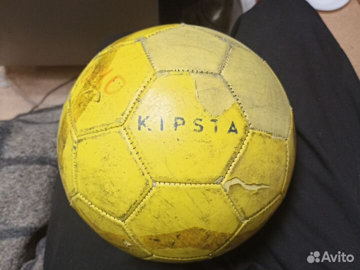 Футбольный мяч kipsta 4