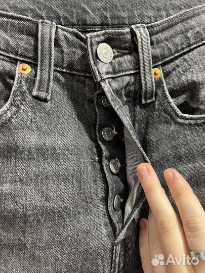 Джинсы Levi's 501 серые