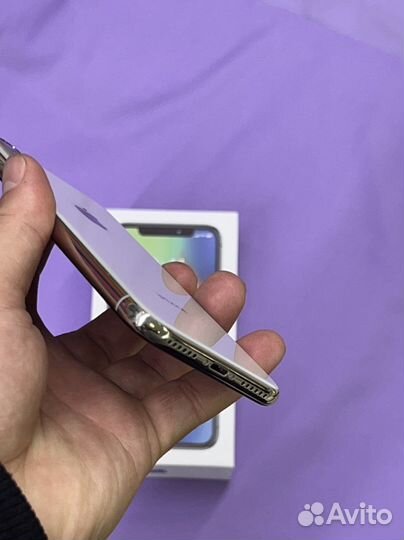 iPhone X, 256 ГБ