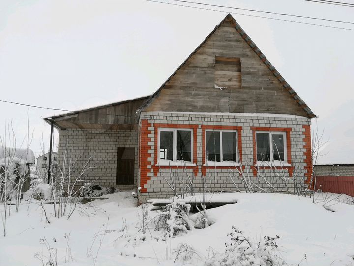 Дом 114 м² на участке 10 сот.