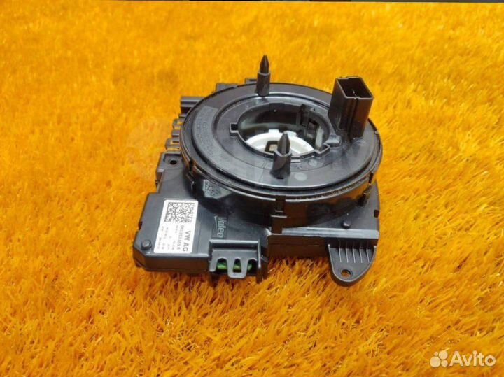 Шлейф подрулевой volkswagen passat B7 2012