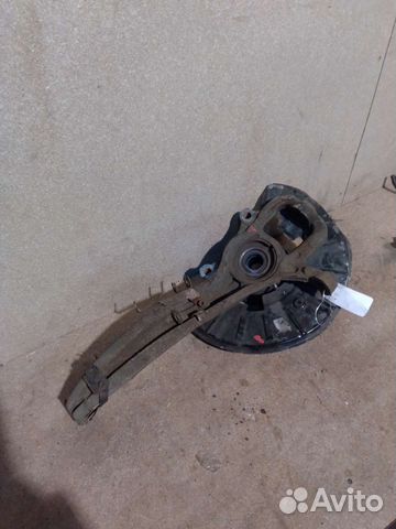 Поворотный кулак передний левый Audi Q7