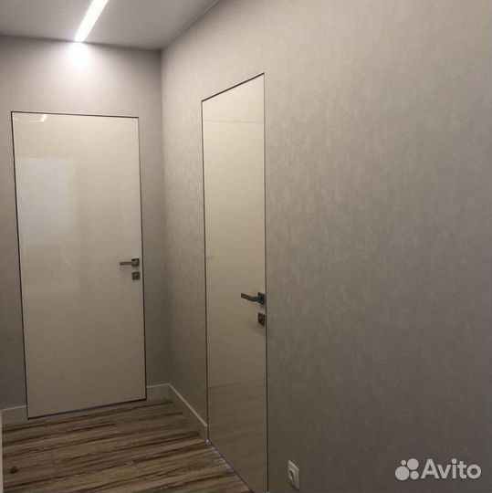 Межкомнатные двери скрытого монтажа эмаль