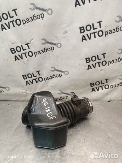 Патрубок воздушного фильтра Nissan Ad vhny11