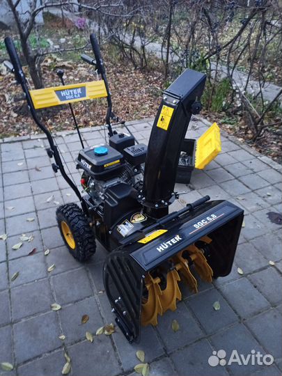 Снегоуборщик бензиновый Huter SGC 6,8