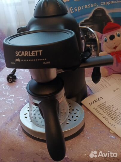 Кофеварка рожковая Scarlett, новая