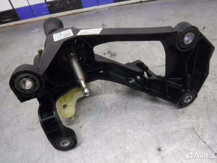 Кулиса МКПП Лада Калина 126 2012